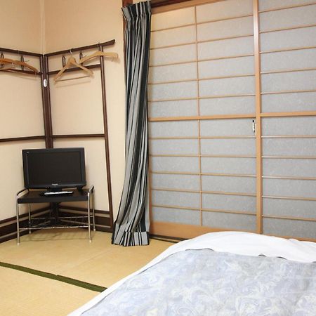 Chizuru Ryokan Hiroshima Ngoại thất bức ảnh