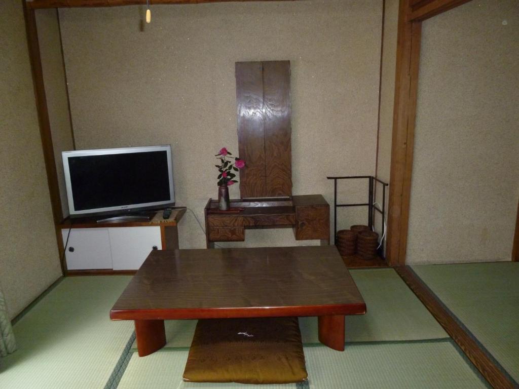 Chizuru Ryokan Hiroshima Ngoại thất bức ảnh
